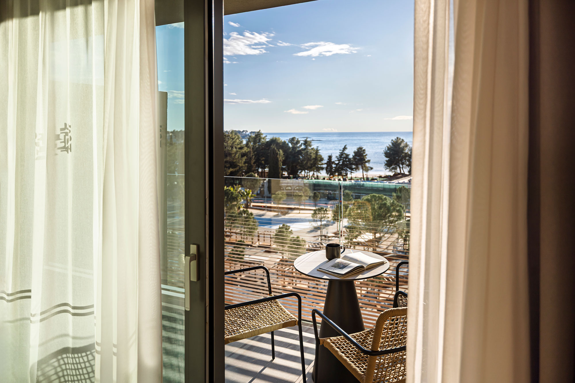 Sea-view room