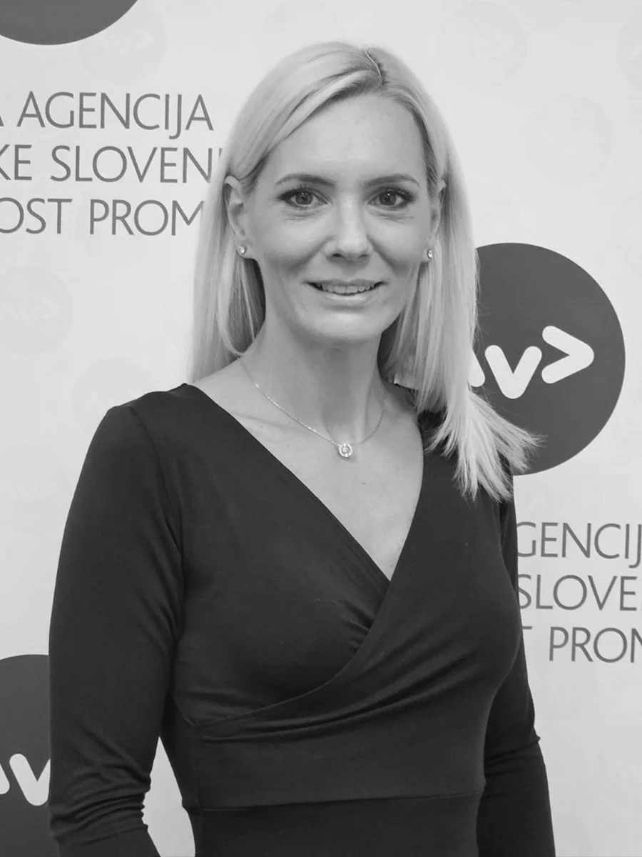 dr. Saša Kuhar